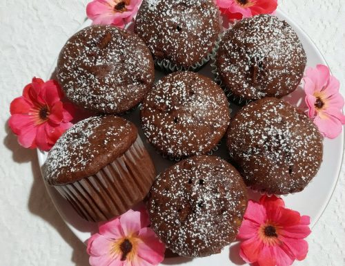 Muffin al cioccolato, pere e zenzero